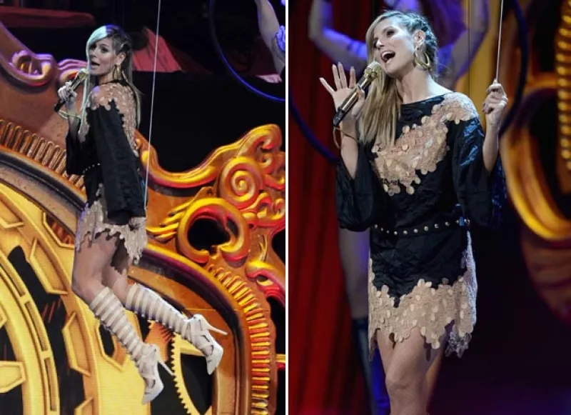 Los outfits que usó la conductora de los premios entregados por MTV en Frankfurt fueron totalmente inesperados, y tenemos los detalles.&nbsp;