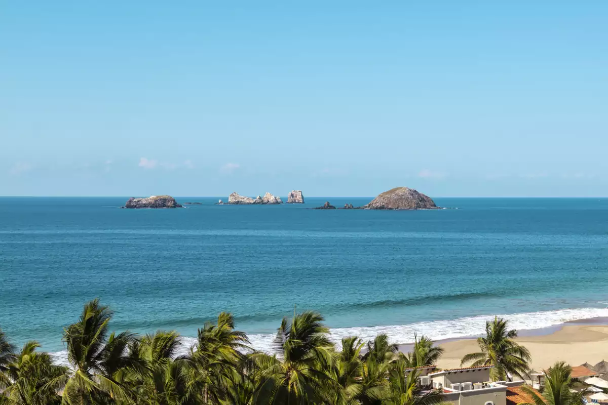 El Palmar Beach in Ixtapa