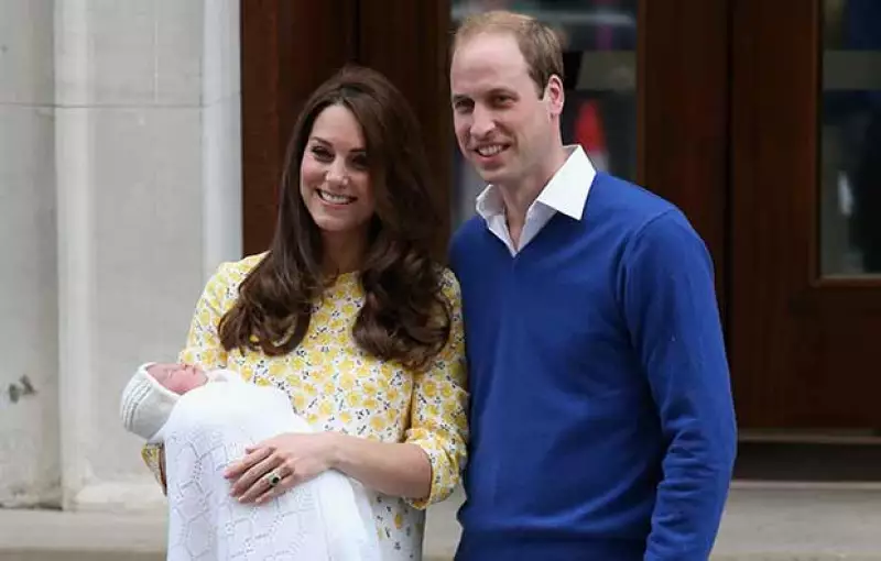 En su primer viaje oficial al extranjero desde que naciera su hija el pasado 2 de mayo, el duque de Cambridge ha visitado Suiza.