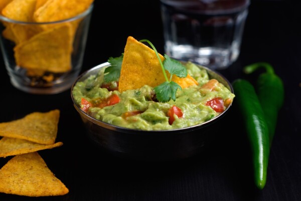 Guacamole con elote tatemado
