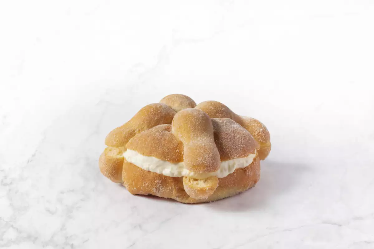 pan-de-muerto-maison-kayser.jpg