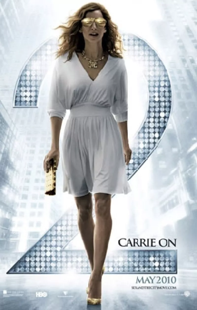 Patricia Field, diseñará la botella denominada "Skyy Vodka sex and the city 2", que estará disponible en las tiendas de todo el mundo.