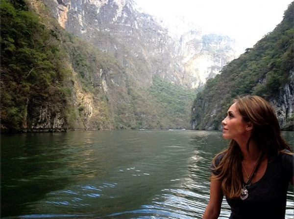 Anahí en el Cañon del Sumidero.