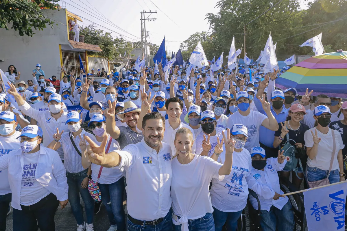 Patricia Lobeira sustituye a Miguel Ángel Yunes