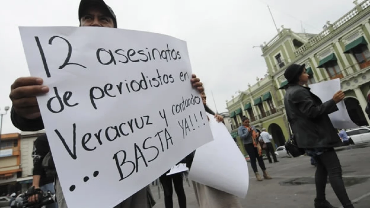 protesta por armando saldaña