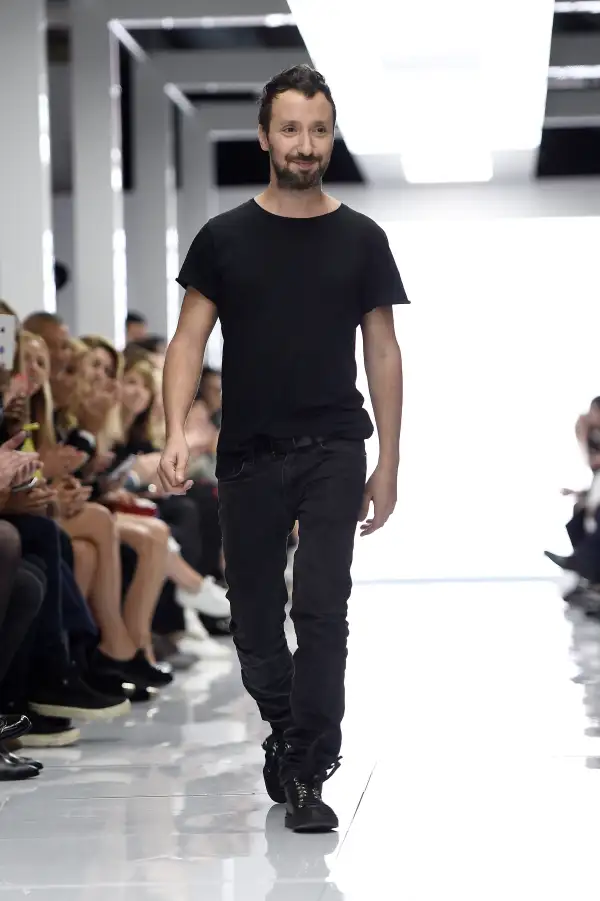 Versus - Runway - LFW SS16