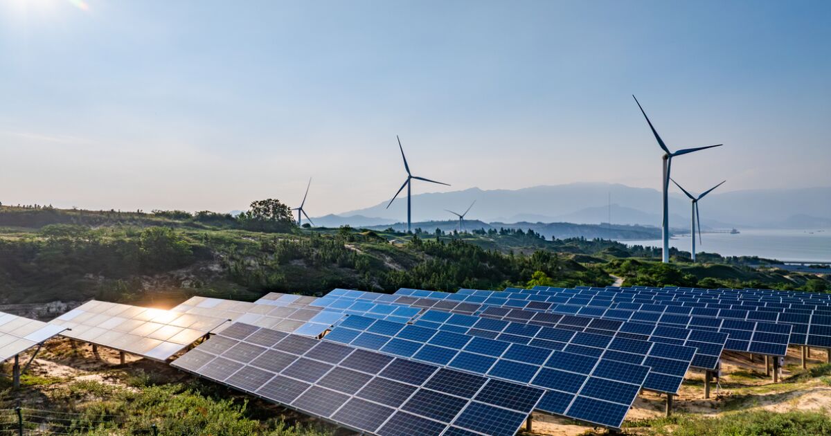 Neden yüzlerce şirket Meksika'da elektrik üretmek için sıraya giriyor?