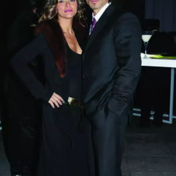 Issabela Camil, Sergio Mayer