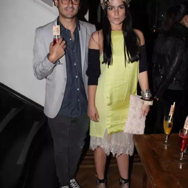 Juan Guillermo Escobar y Victoria Alexander