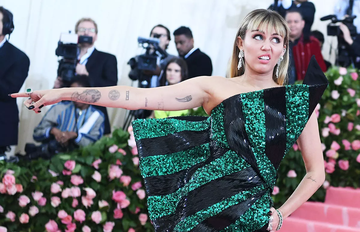 miley-cyrus-mansiones