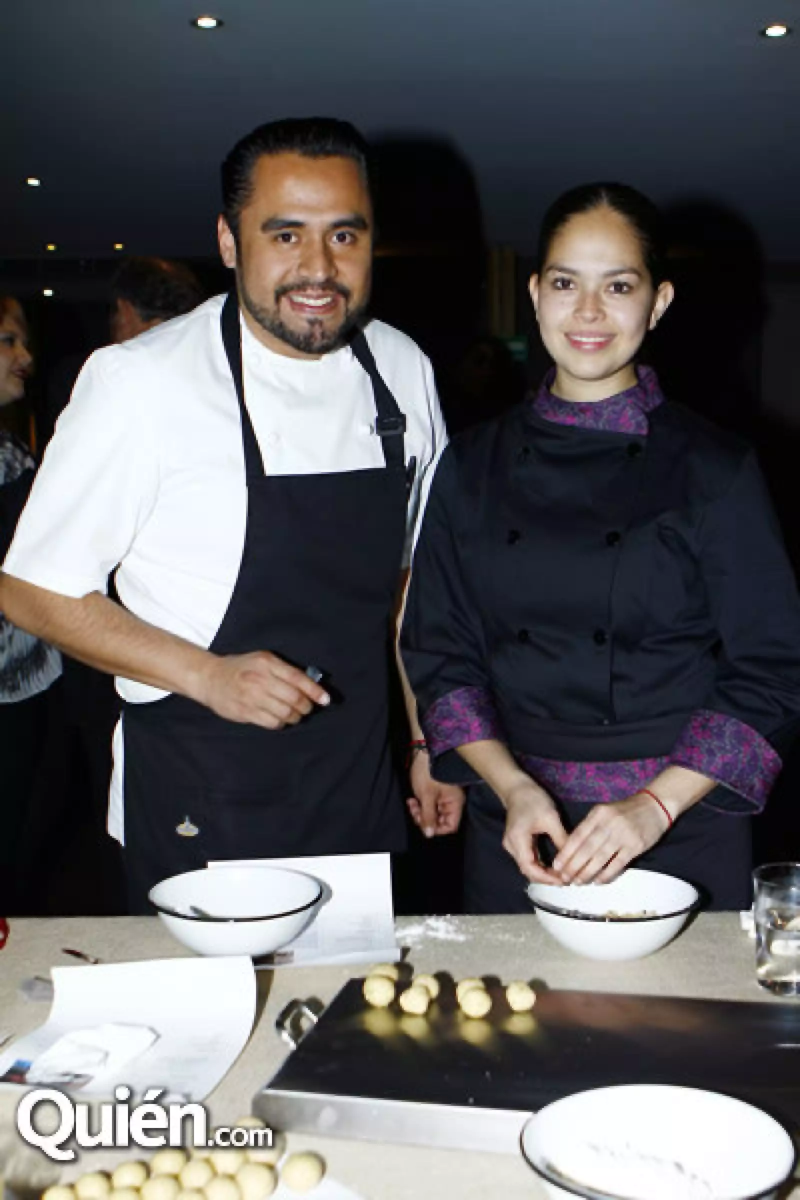 Sergio Camacho,Ale Macias