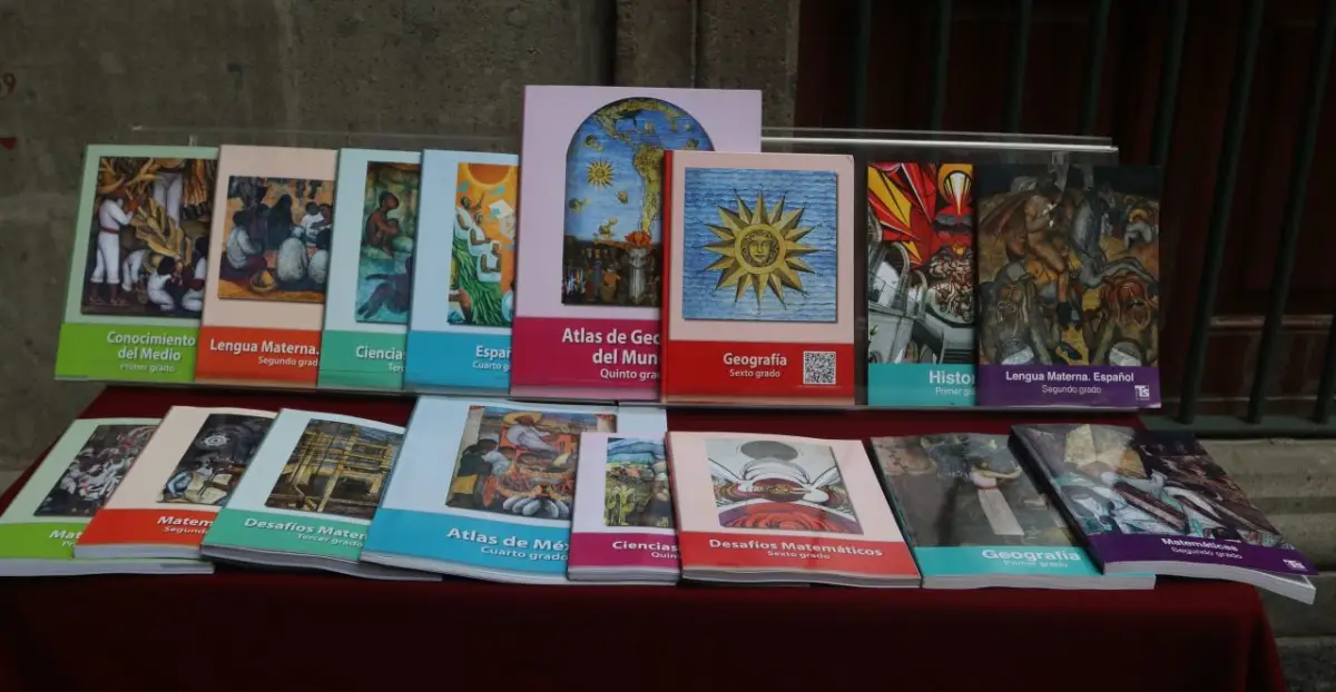 Libros de Texto para la Educación Básica 
