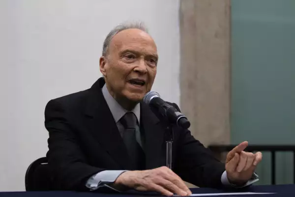 CIUDAD DE MÉXICO, 21OCTUBRE2019.- Alejandro Gertz Manero, Fiscal General de la República, ofreció una conferencia de prensa al finalizar la durante la presentación de la iniciativa "Reforma con el y para el Poder Judicial", en la vieja Casona de Xiconténcatl.
FOTO: MOISÉS PABLO /CUARTOSCURO.COM