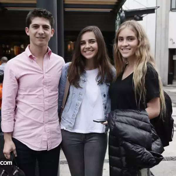 Diego Alvarado, Ana Soberon y María García