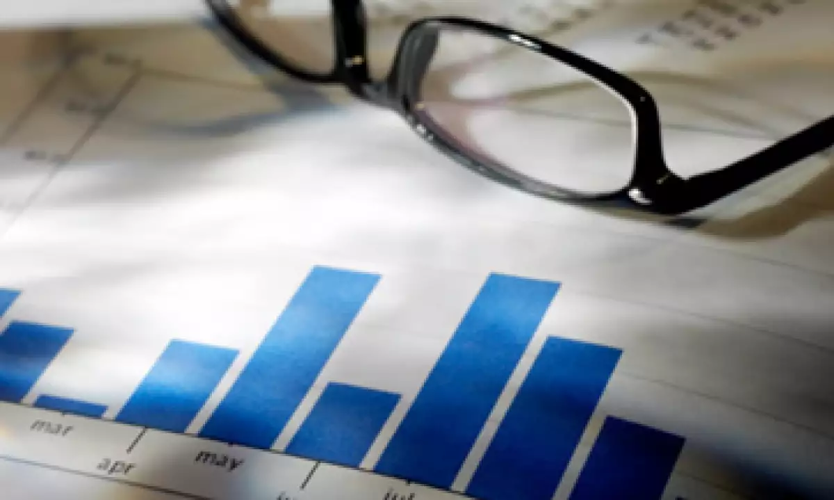Banxico realiza la encuesta entre 27 grupos de análisis y consultoría económica. (Foto: Thinkstock)