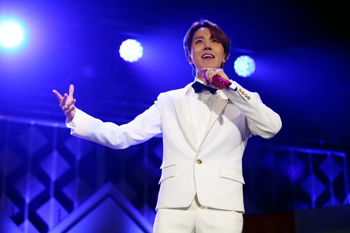 j-hope-bts-lanzara-album-solitario