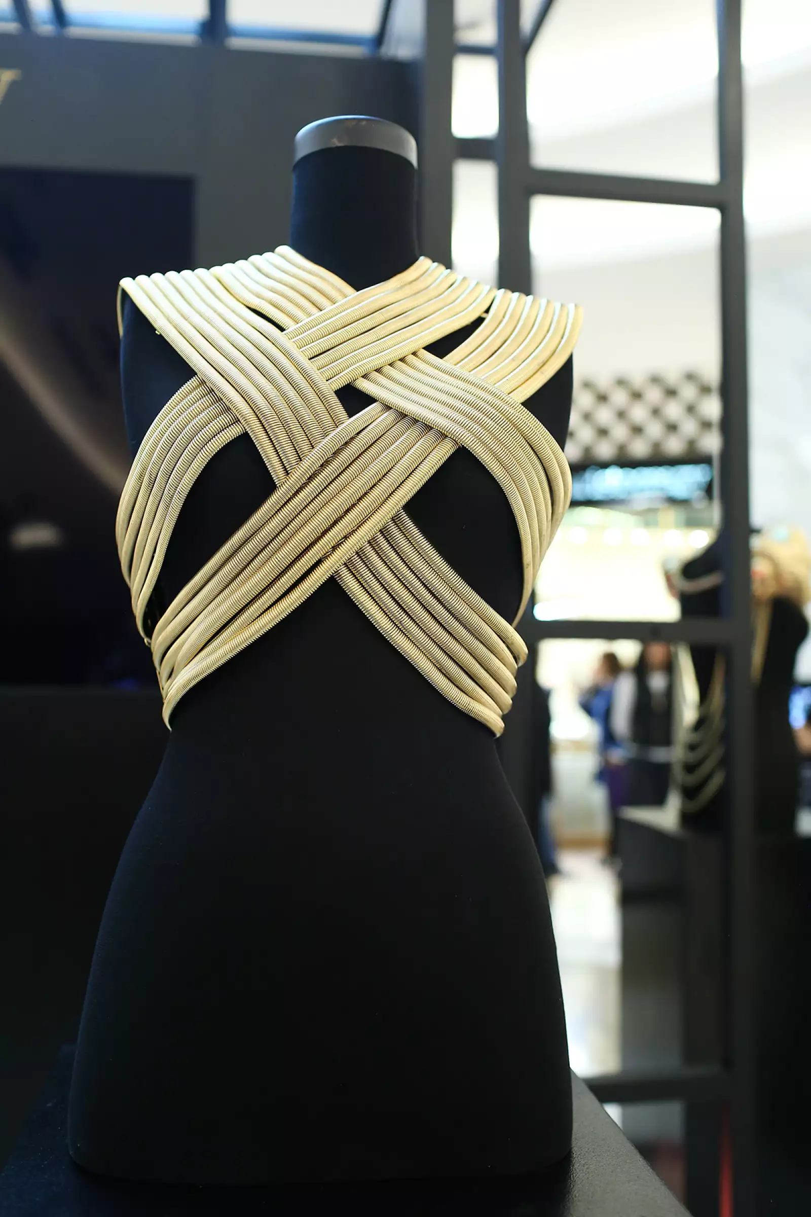 Exposición “The Tunnel” Las Joyas del Desfile