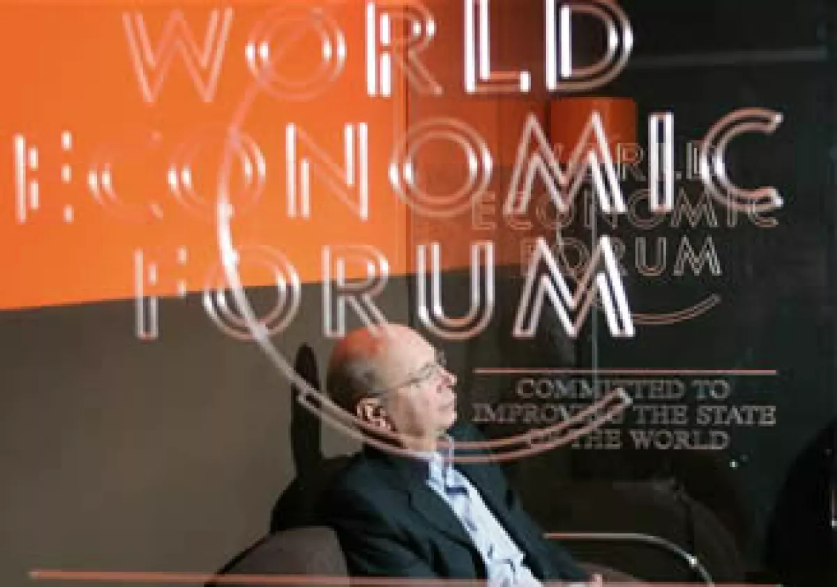 El fundador del WEF destacó la importancia de una cooperación mundial sistémica, integrada y sistémica. (Foto: Cortesía WEF)