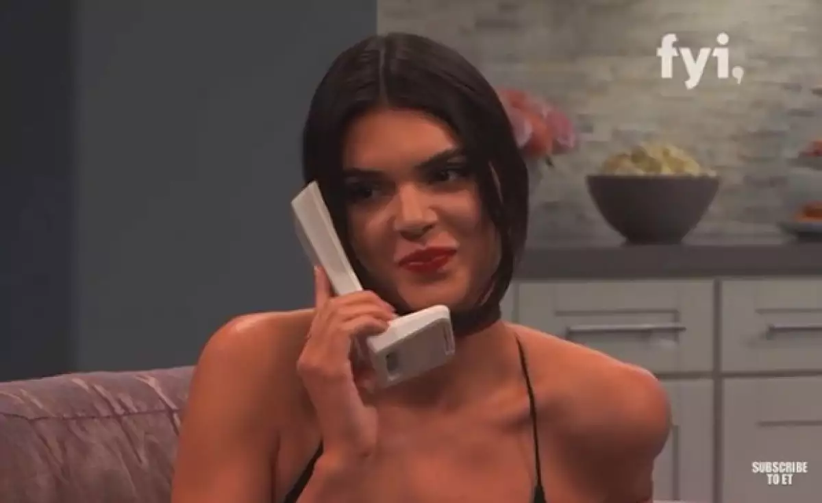 Kendall confesó a Kim estar embarazada.