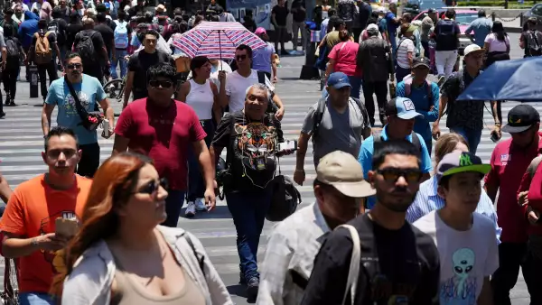 La deuda pública de México rompe récord y alcanza su nivel más alto desde 1990