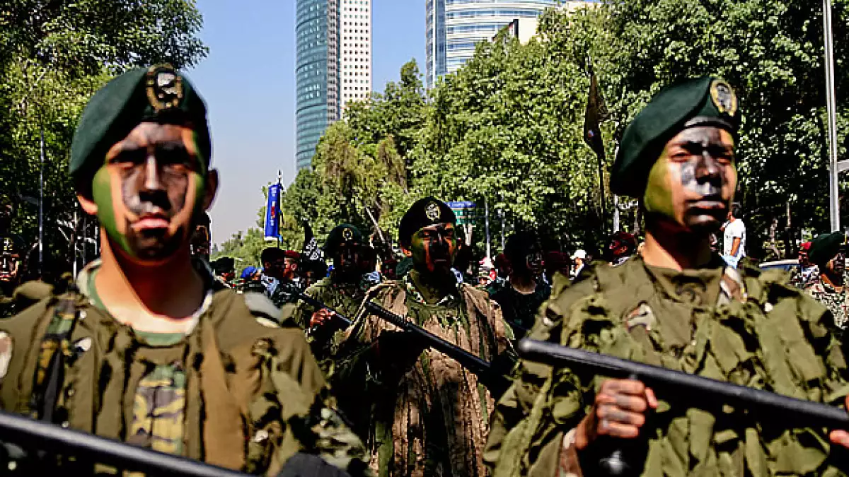militares