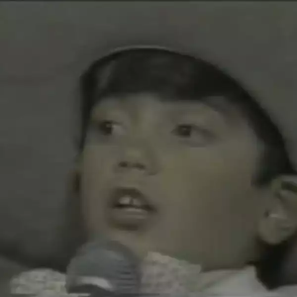 En 1976 cuando interpretó junto a su padre el tema `Alejandra´.