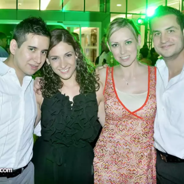 Pepe Rodríguez, Roxana Bres, Adriana Pérez y Ricardo Salinas
