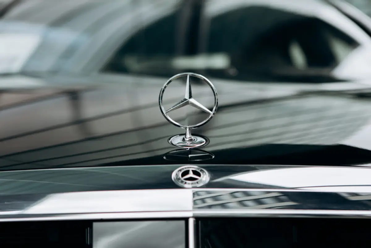 Logo de Mercedes Benz