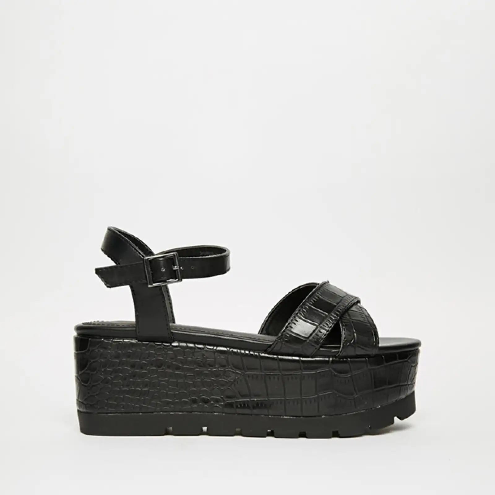Asos: New Look Pull Mock Croc Flatform Sandals. Precio en punto de venta. asos.com