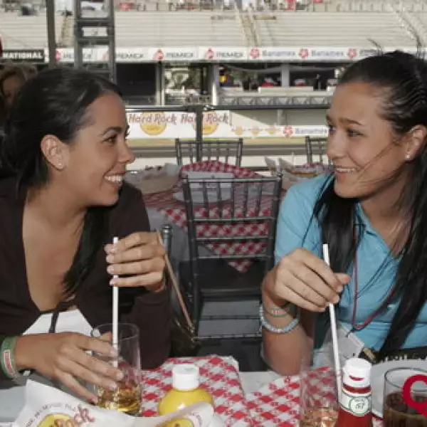 Mariana Malo, Giovanna Manterola