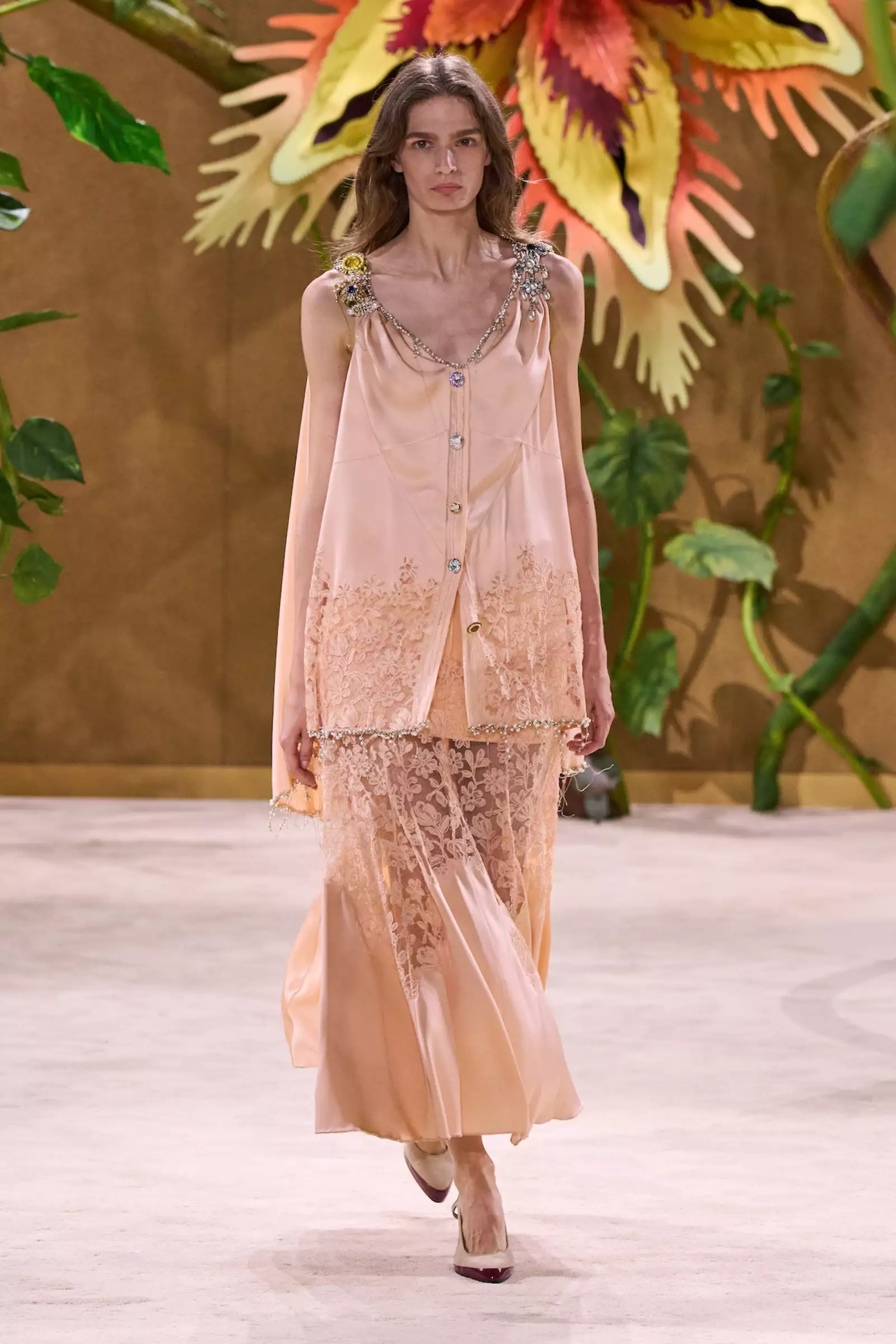Chanel HC F26 048.jpg