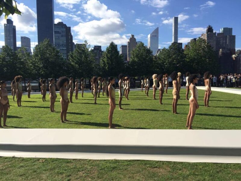 El desfile fue el la Roosevelt Island en el East River de NY.
