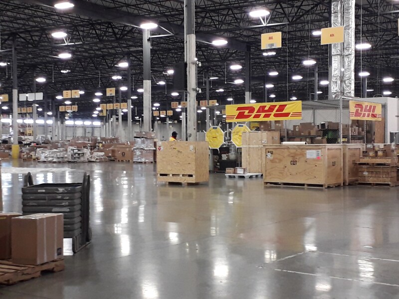DHL