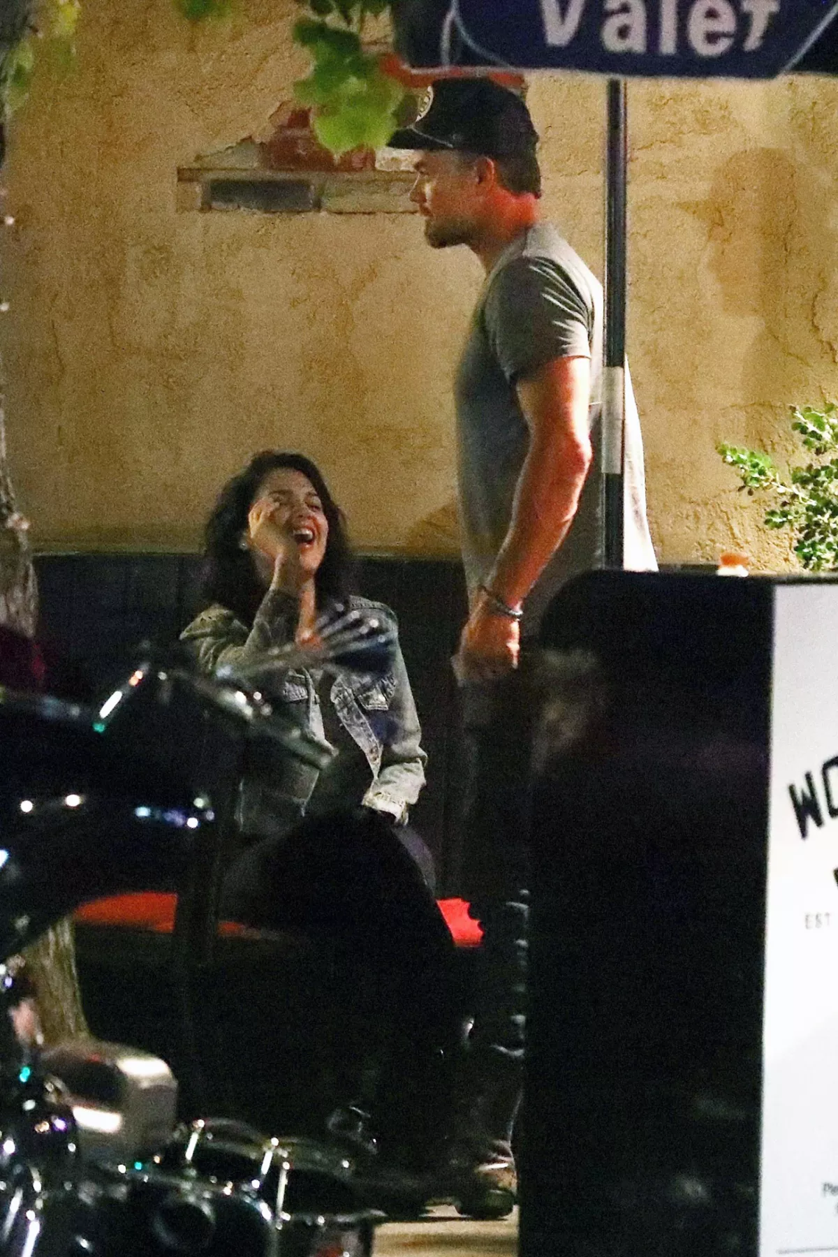 Eiza González, Josh Duhamel.