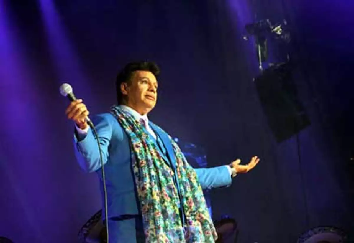 Silvia Urquides, amiga de Juanga desde hace décadas, celebró hace dos años al cantante con este texto que escribió para nuestro especial de Quién 50.