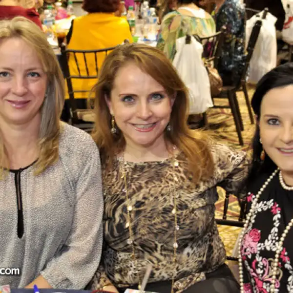 Cleide de Cleide de Banchezi, Blanca de Gutiérrez y Sandra López
