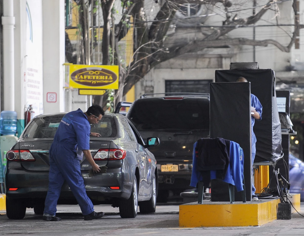 El nuevo sistema plantea que según el modelo del automóvil, corresponderá un tipo de revisión de contaminantes.