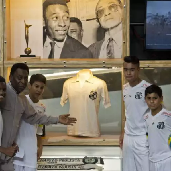 Museo de Pel�, Brasil