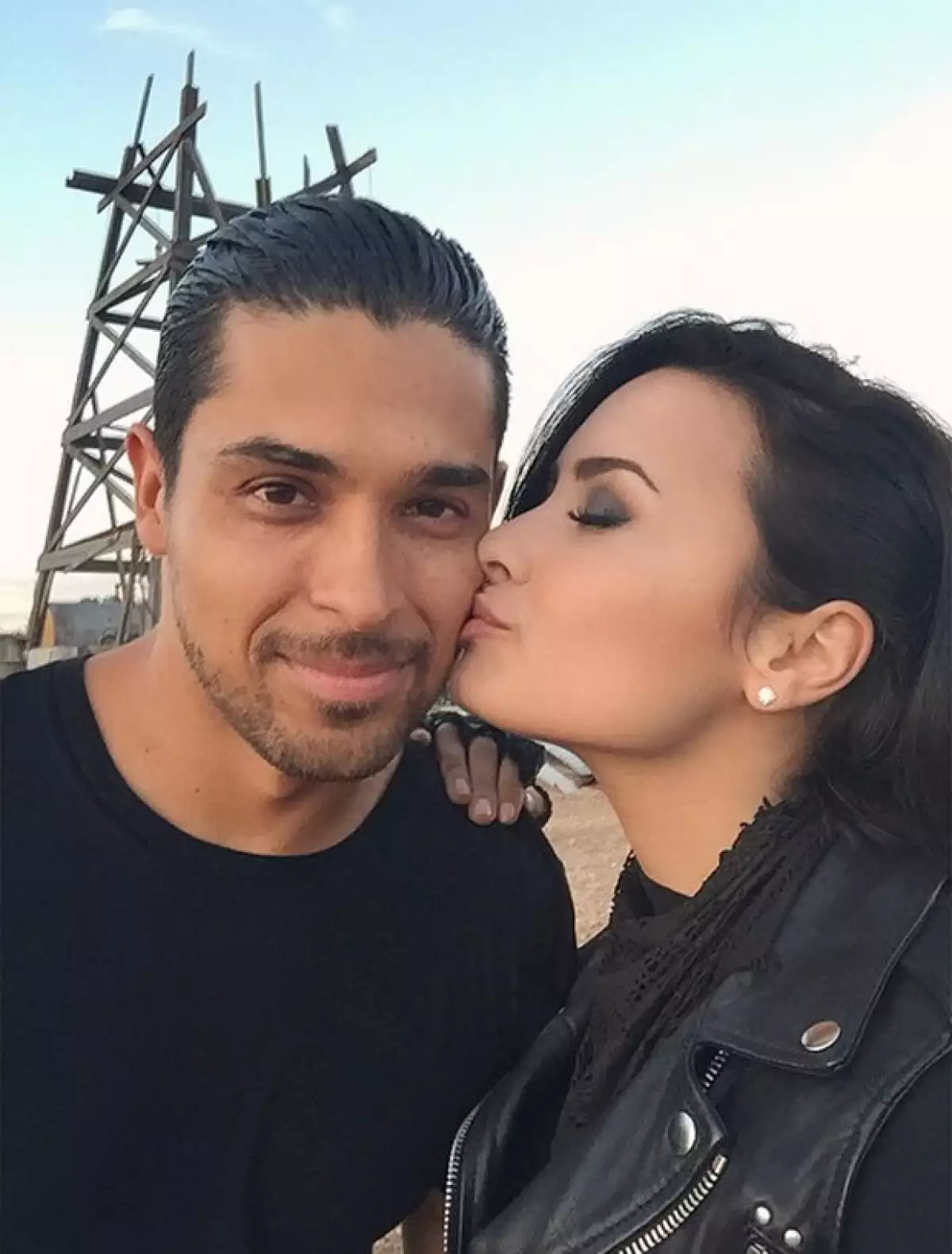 Demi compartió que, cuando comenzó su relación con Wilmer, a sus padres les preocuba los 12 años de diferencia que se llevan en edad.