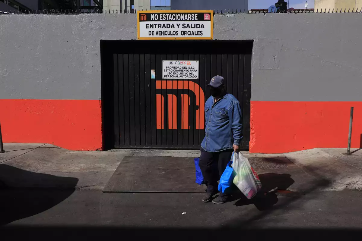 Metro en la Ciudad de México con deficiencias