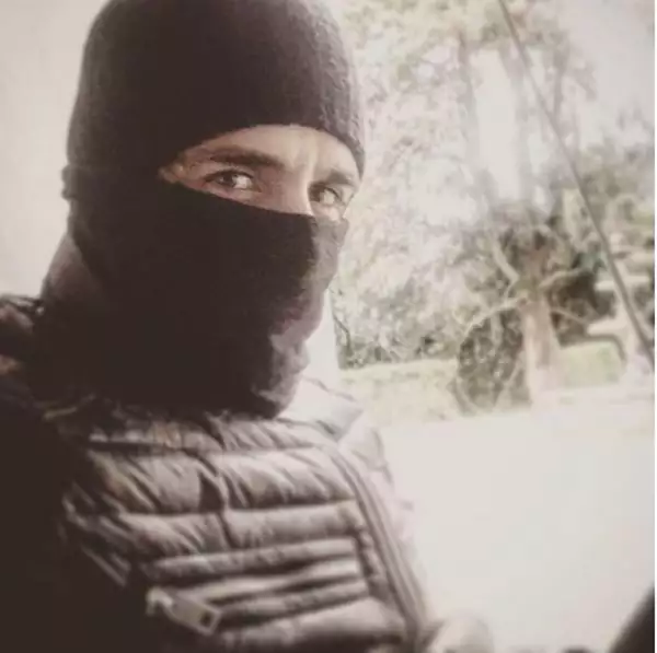 José Ron desde la locación de Símplemente María.