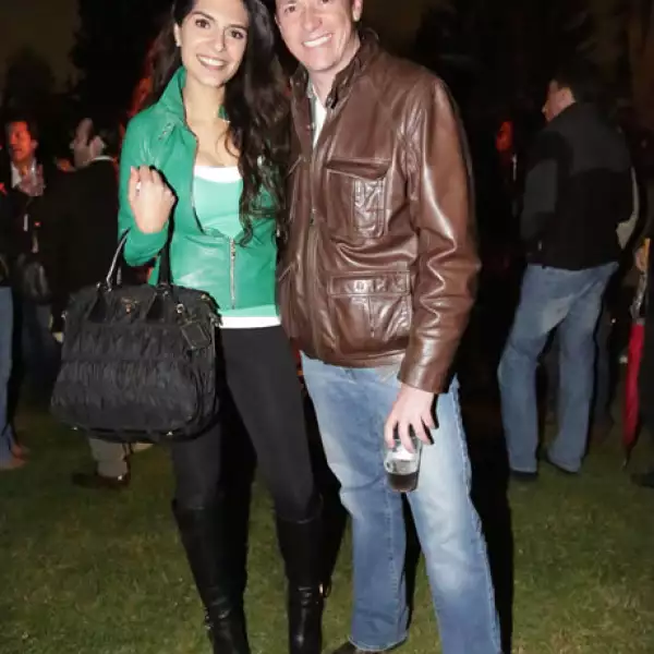 Farah Abud,Juan Miguel Anaya