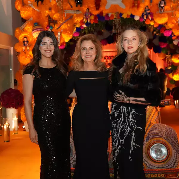 Fiesta de aniversario numero 20 de la fundacion Niños en Alegri