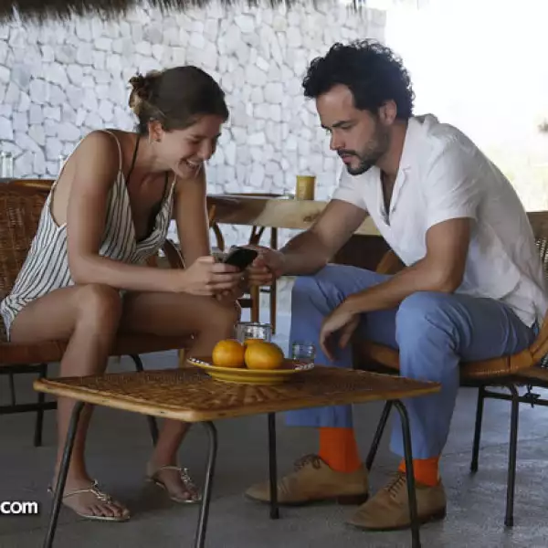 Ana Bouffier,Tarek Echeverría