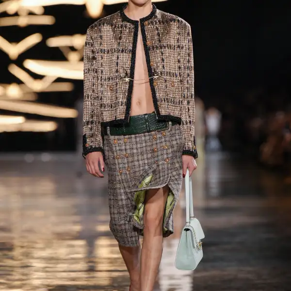 Chanel S27 043.jpg