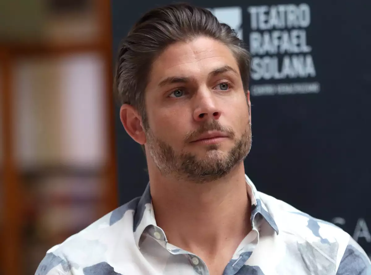 "Heroe de Lobby" - Press Conference
