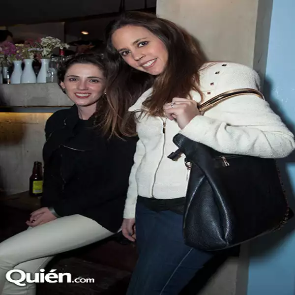 Marcela Compéan,Ana Nuño