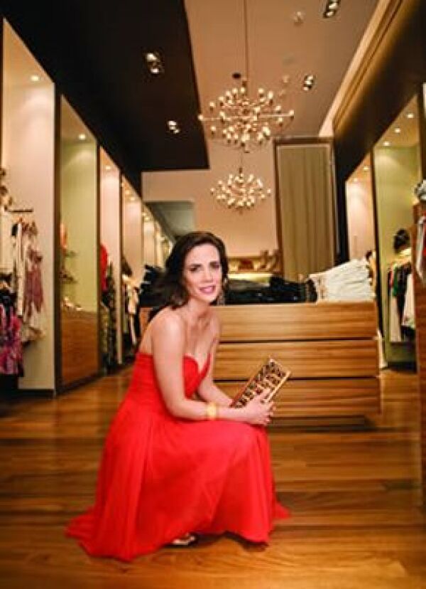 Lo básico de Bloom: Vestidos Pucci y Missoni, jeans J Brand y Citizens of Humanity.