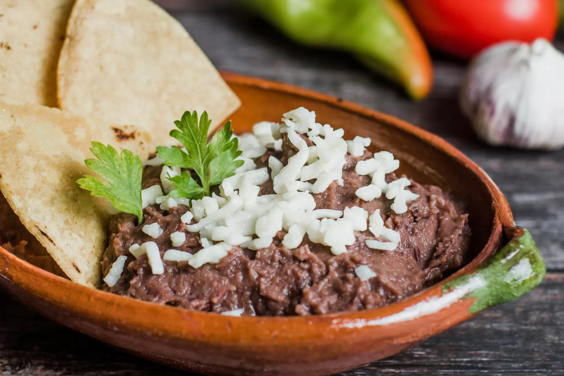 Baja el consumo de frijoles en México por estigma de ser “comida de pobres”: UNAM