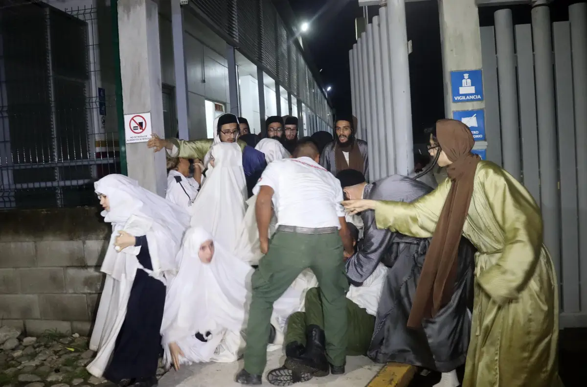 La secta judía Lev Tahor es acusada de trata de personas en Chiapas. 